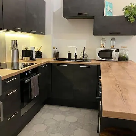 Appartement Un Petit Cocon En Plein Coeur Du 11eme