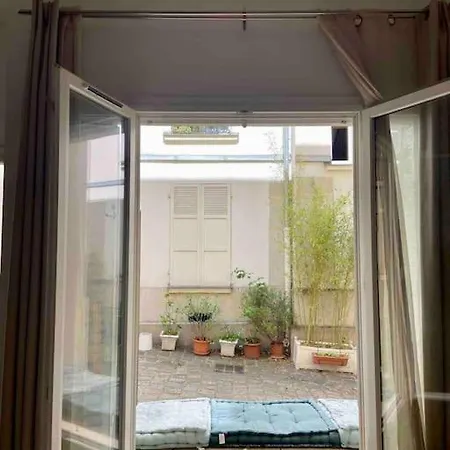 Un Petit Cocon En Plein Coeur Du 11eme Paris